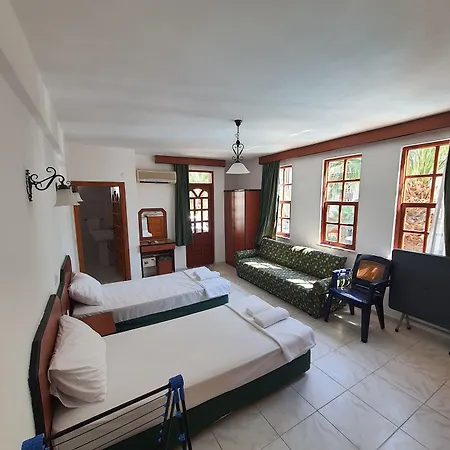 Cleopatra Aqua Отель Алания